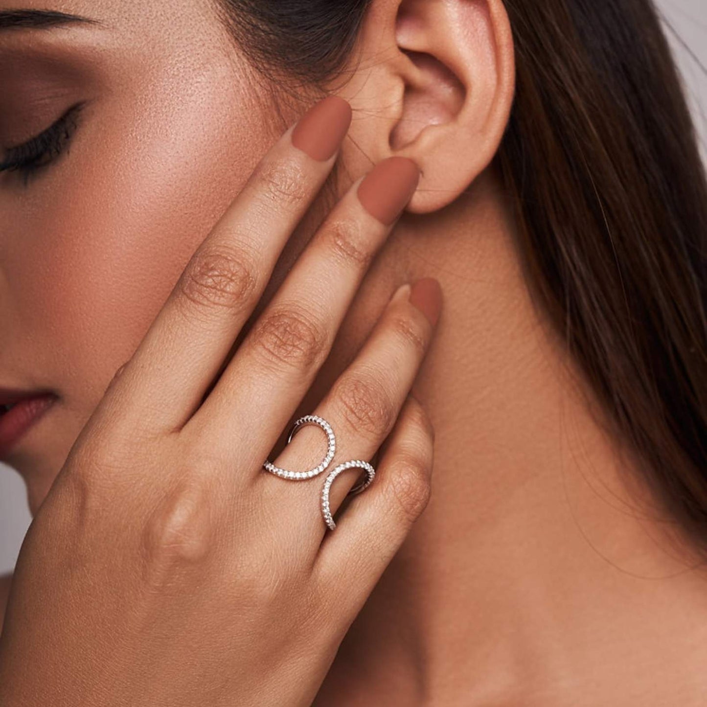 Entwined Diamond Loop Ring