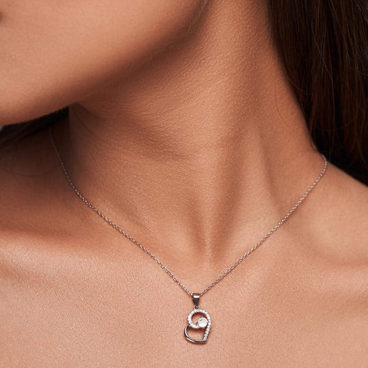 Suave Diamond Heart Necklace