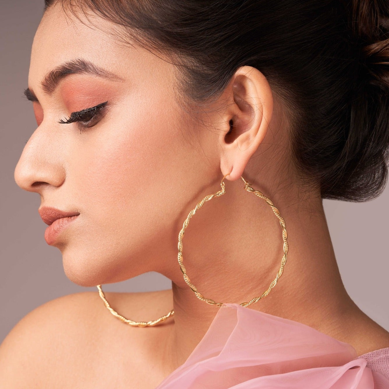 String Twisted Golden hoops